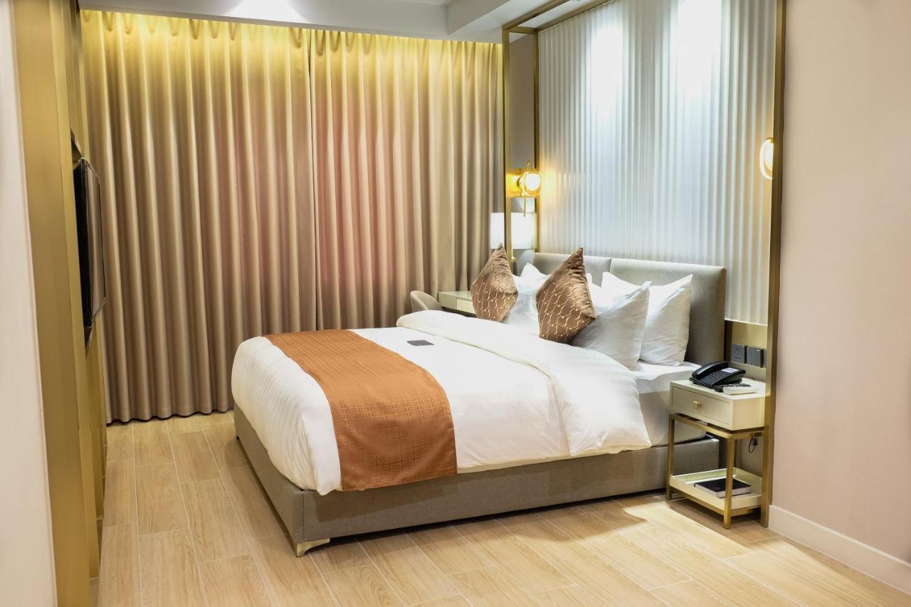 נגה Uma Hotel And Residences מראה חיצוני תמונה