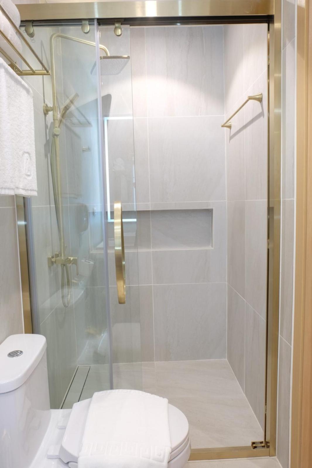 נגה Uma Hotel And Residences מראה חיצוני תמונה